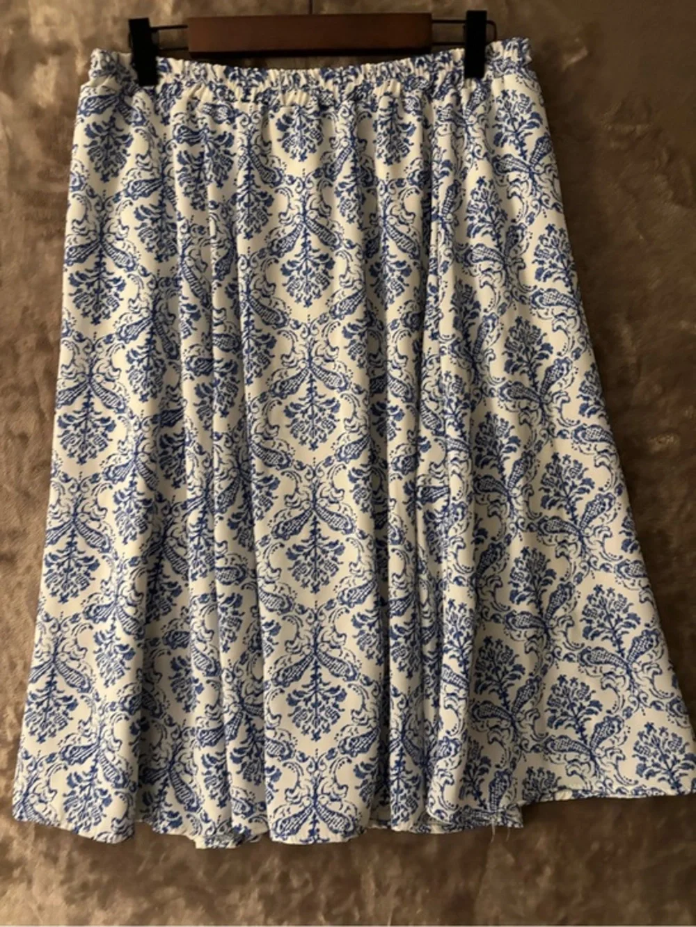 Blue Rain A-Line Women’s Size L Blue and White Printed A-Line Skirt
